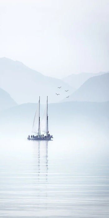 Lake Annecy navigation wallpaper