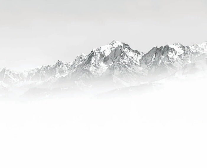 Papier peint Mont Blanc dans la brume noir et blanc