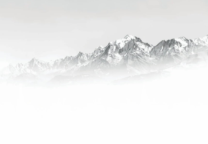 Il Monte Bianco nella nebbia carta da parati in bianco e nero