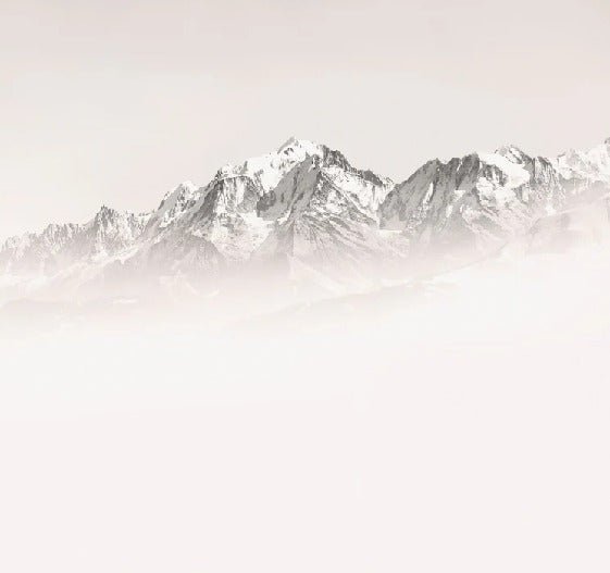 Carta da parati del Monte Bianco, mattina nebbiosa