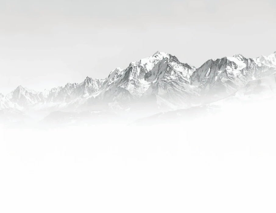 Tapete Mont Blanc im Nebel schwarz und weiß