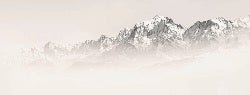 Il Monte Bianco nella nebbia seppia