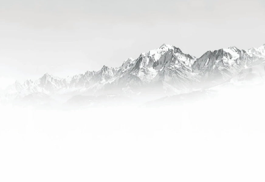 Il Monte Bianco nella nebbia carta da parati in bianco e nero