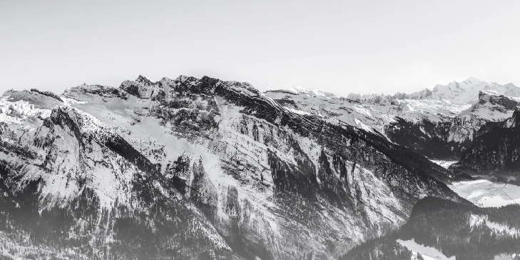 Black and white mountain wallpaper Grand Massif