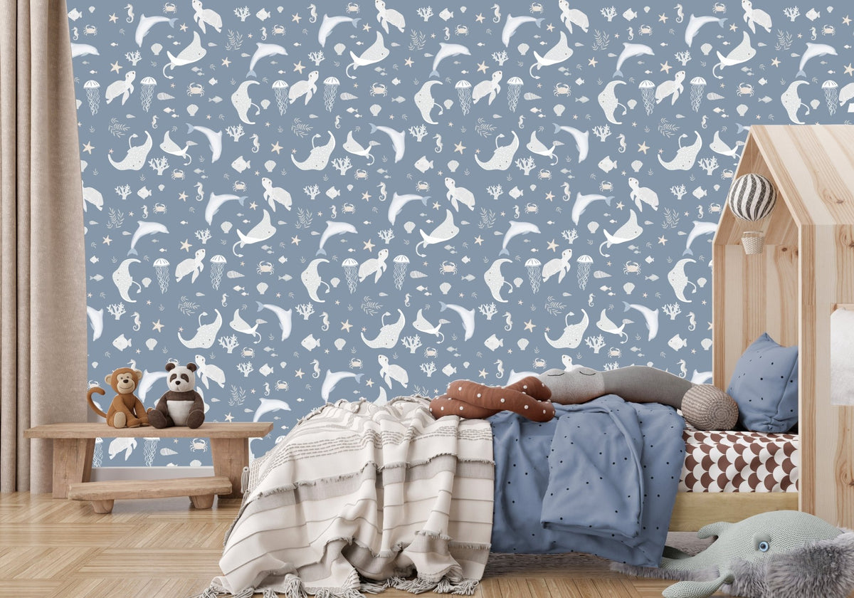 Crackling blue oceania pattern wallpaper